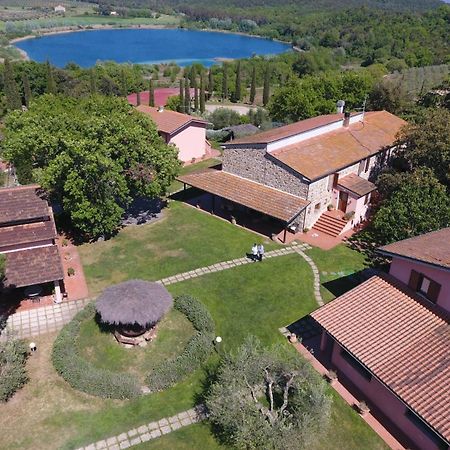 Agriturismo Poggio Corbello La Pesta Exterior foto